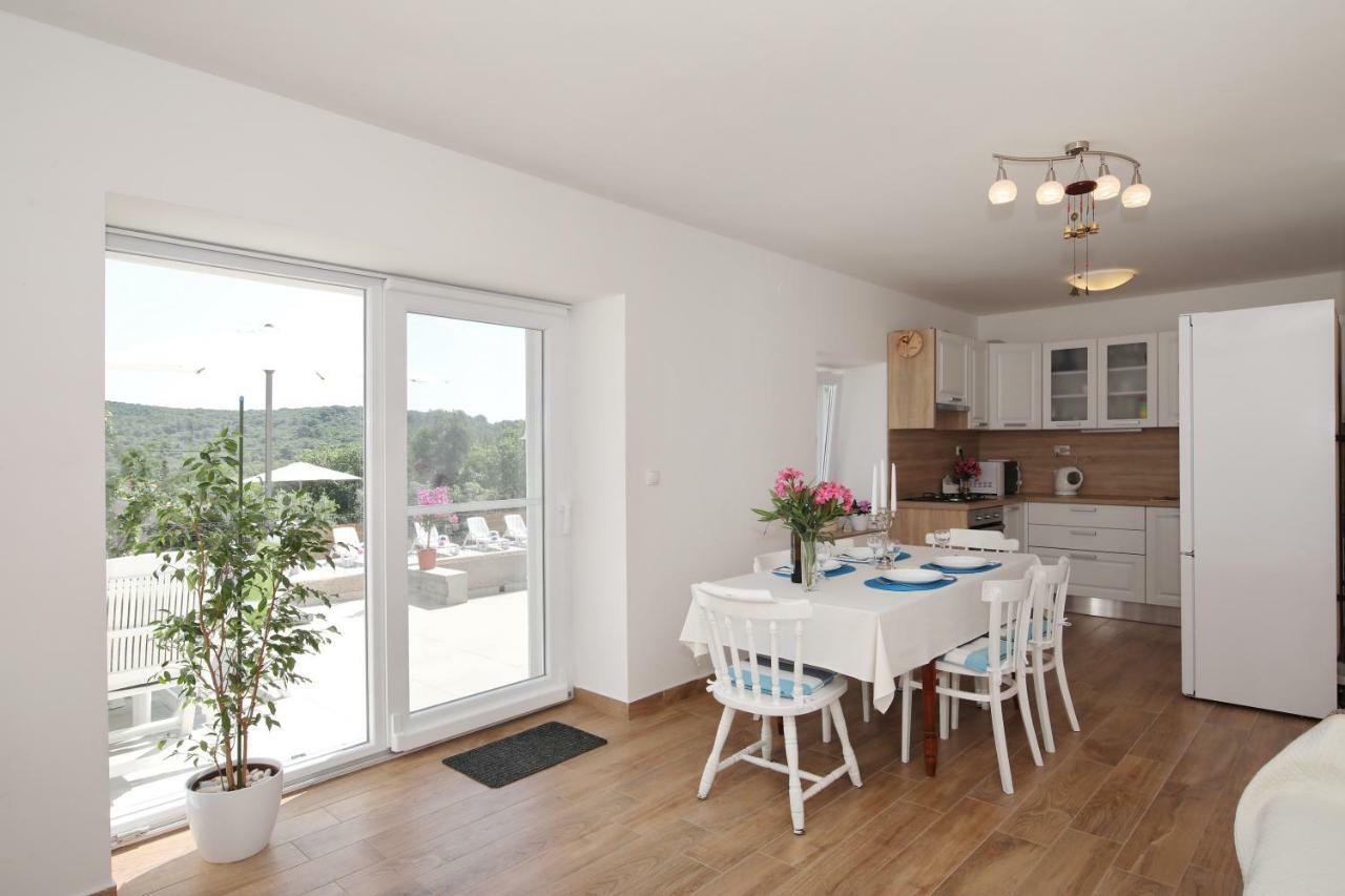 Holiday Home On Dugi Otok - Otok Brbinj Luaran gambar
