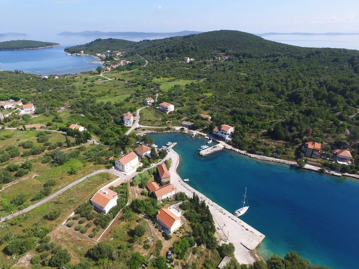Holiday Home On Dugi Otok - Otok Brbinj Luaran gambar